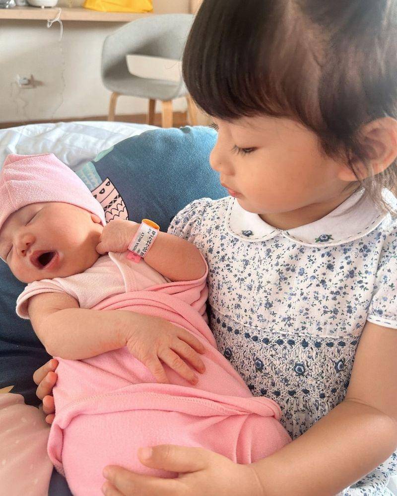 Instagram.com/yorafebrina